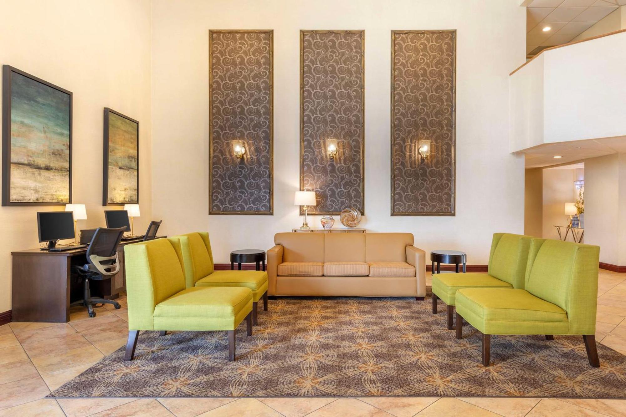Best Western Plus West Covina Inn Extérieur photo